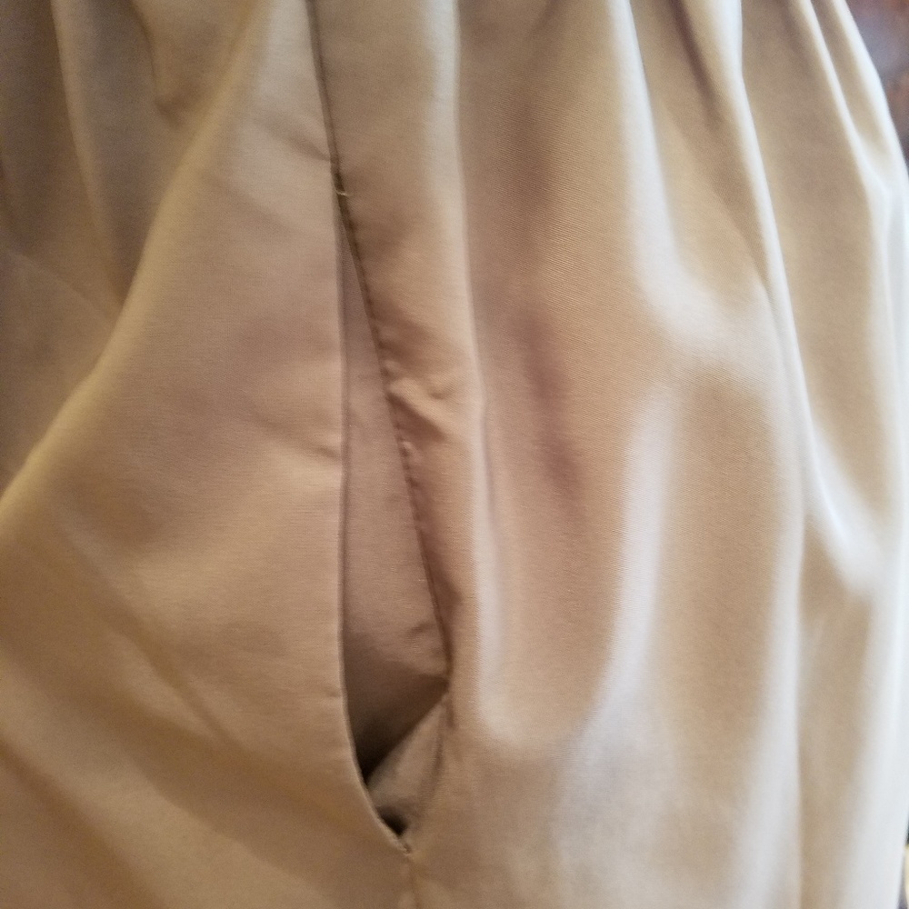 Dress - Picture 3 of 7